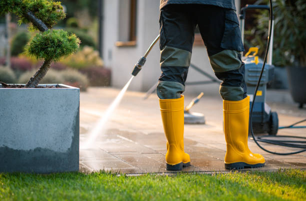 Why Choose Our Certified Pressure Washing Experts for Your Project Needs in Eveleth, MN?